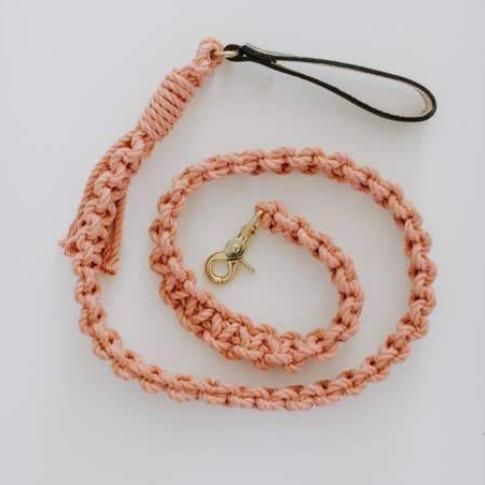 Macrame Leash Blush